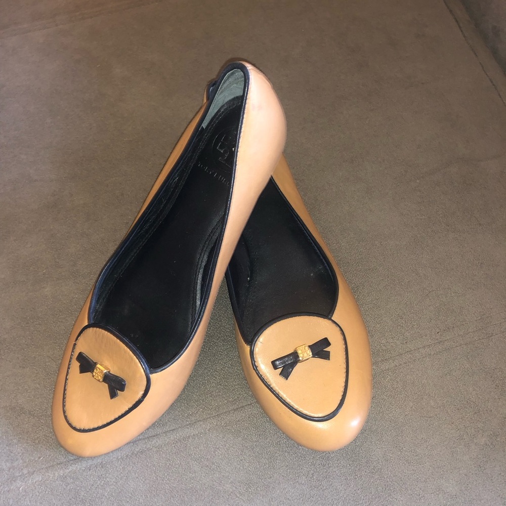 Tory Burch bow flats